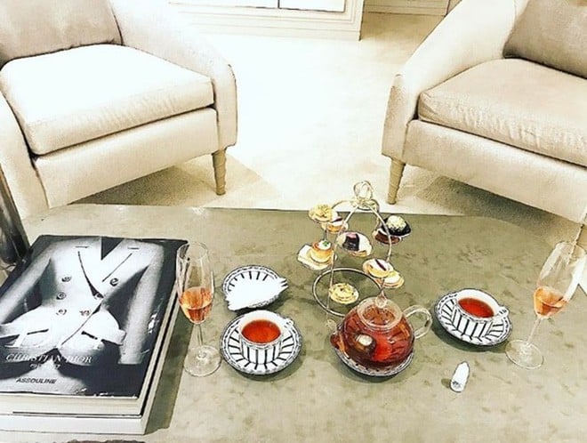 2 căn hộ sang chảnh của hoa hậu Việt với thiết kế nội thất chung cư cao cấp 3 2-can-ho-sang-chanh-cua-hoa-hau-viet-voi-thiet-ke-noi-that-chung-cu-cao-cap-4