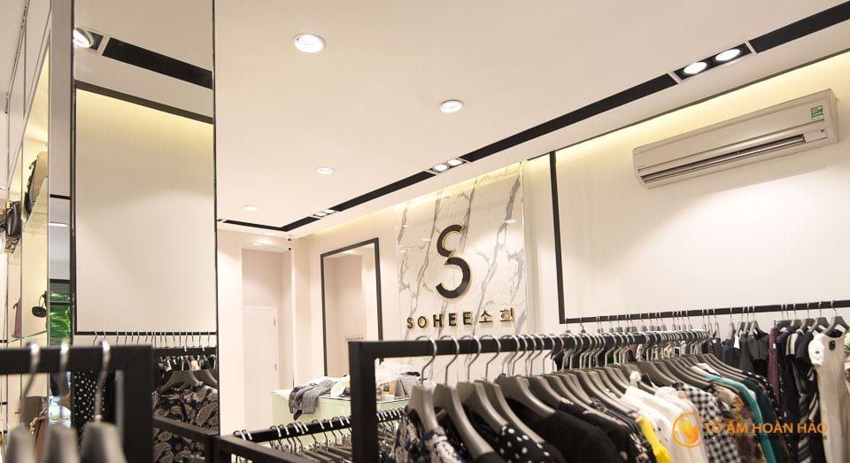 thiết kế thi công nội thất showroom thời trang sohee Nguyễn Văn Huyên 2